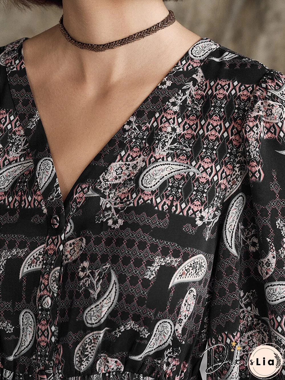 Random Vintage Paisley Print Long Sleeve Tie V-neck Dress