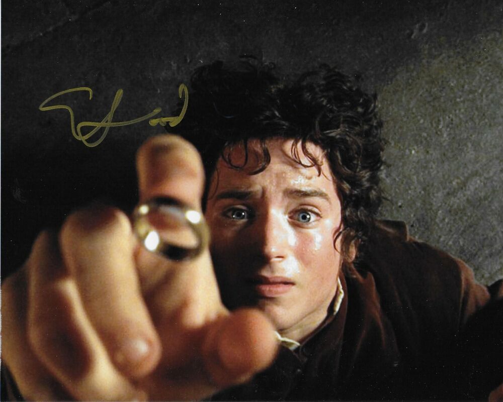 Elijah Wood  - Lord of the Rings (movie) -Signed 8x10 Photo Poster painting