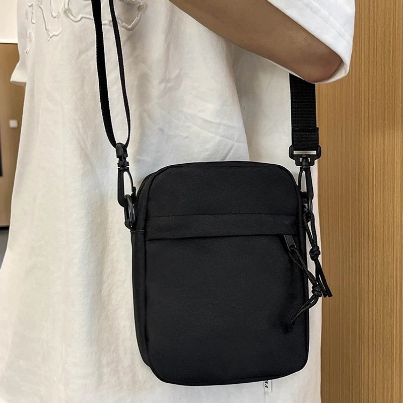 Men’s Nylon Solid Color Streetwear Square Zipper Shoulder Bag