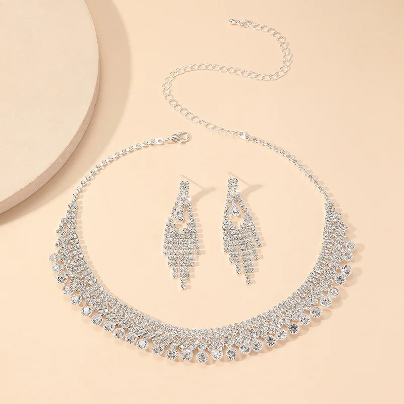 Fashion Rhinestone Necklace Earrings Set