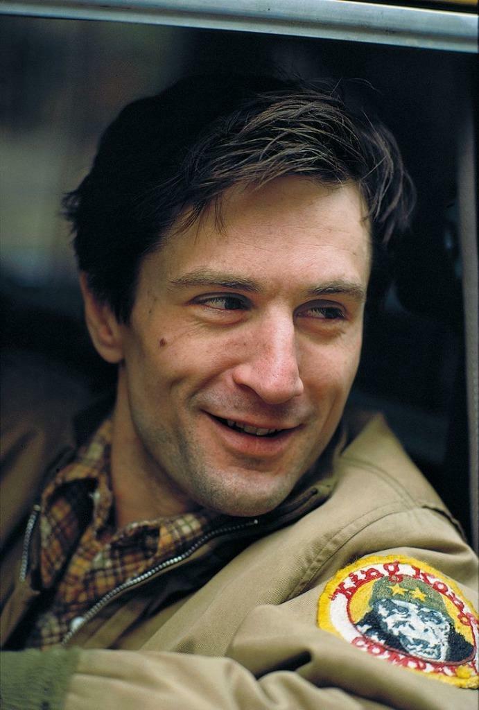 Robert DeNiro 8x10 Picture Simply Stunning Photo Poster painting Gorgeous Celebrity #20