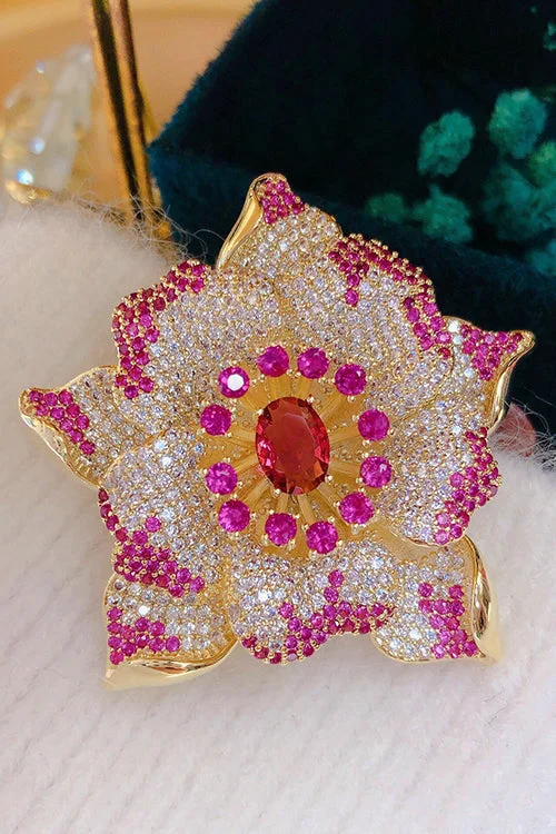  Blooming luxury Inspiring Elegance Flower Crystal Brooch