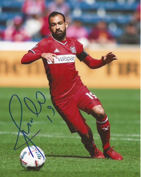 Juninho signed Chicago Fire MLS Soccer 8x10 Photo Poster painting autographed Brazil 2