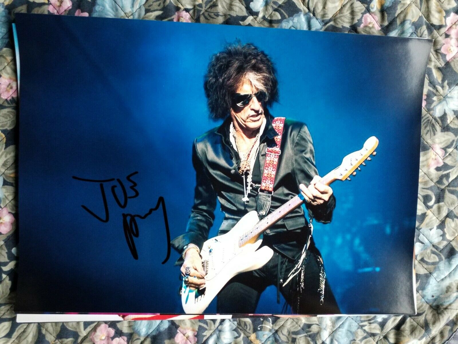 JOE PERRY AUTHENTIC SIGNED AUTOGRAPHED Photo Poster painting AEROSMITH