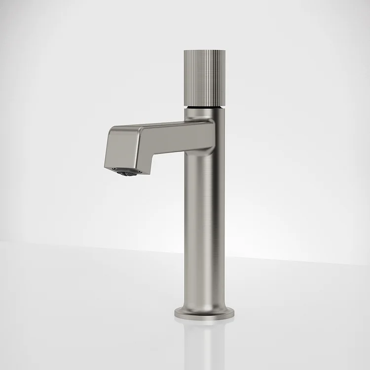 EVERSTEIN Modern Single Handle Bathroom Sink Faucet 9.53'' H in Brushed Nickel