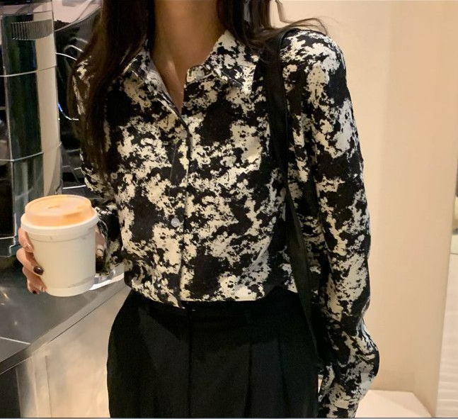 Leopard Button Split Long Sleeve V Neck Blouse - Shop Trendy Women's Clothing | LoverChic