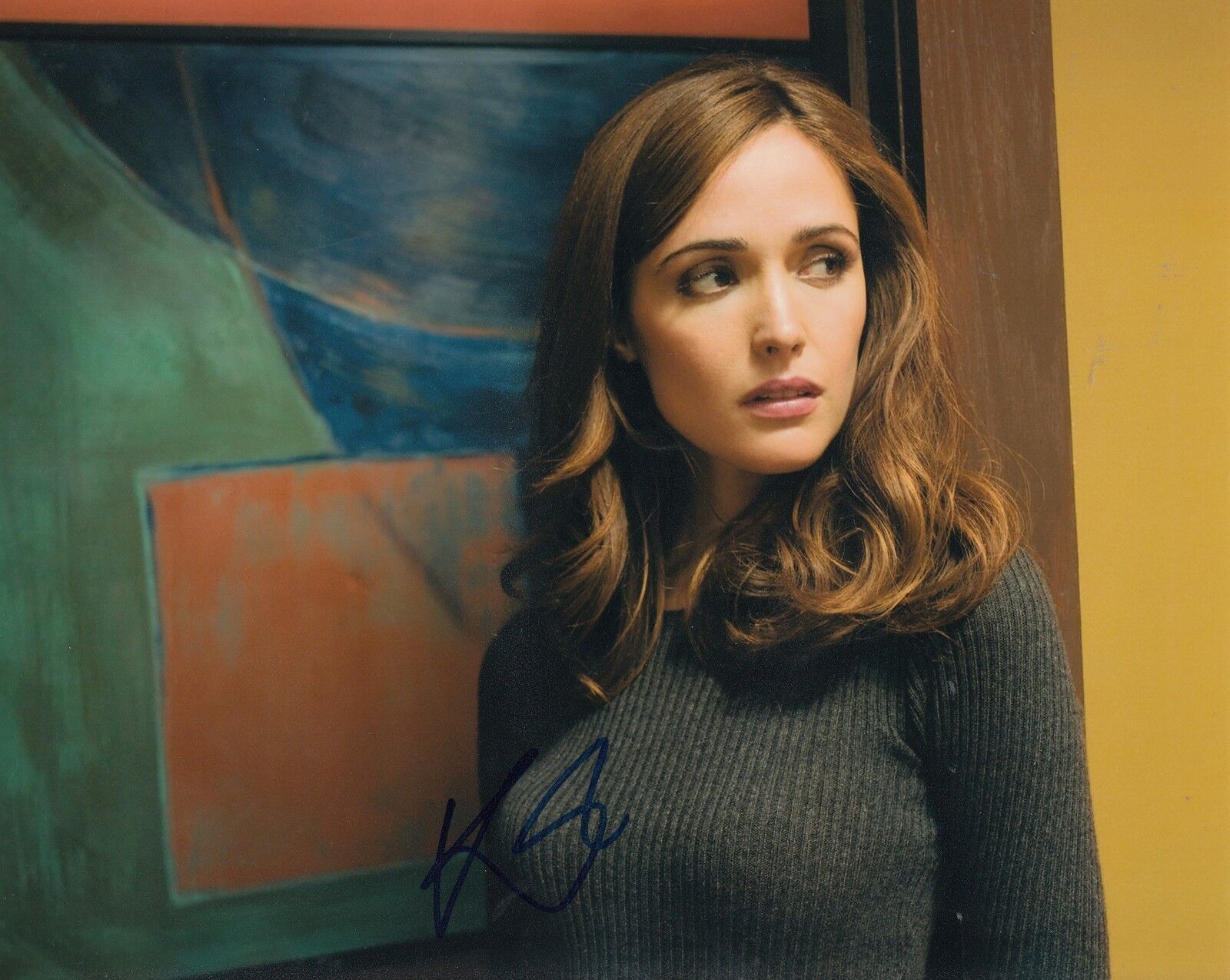 ROSE BYRNE signed (SPY) Movie ACTRESS 8X10 Photo Poster painting W/COA *Rayna Boyanov*