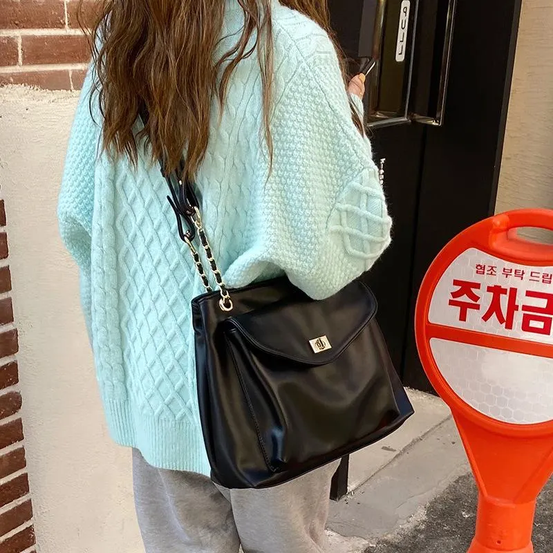 New Fashion Large Capacity Simple Retro Satchel Joker Shoulder Crossbody Bag Ladies Bag