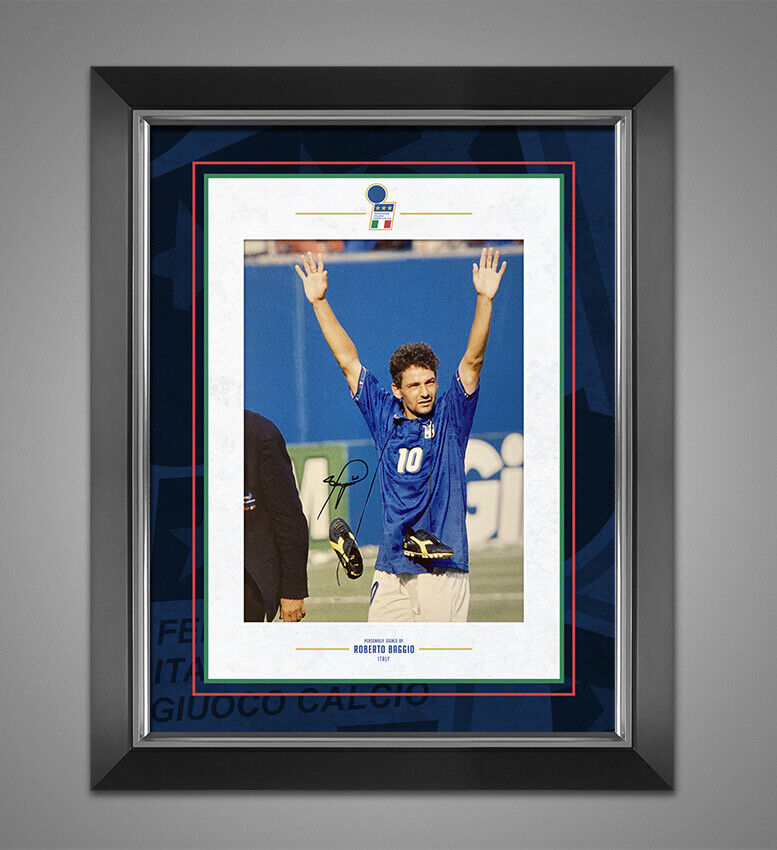 Roberto Baggio Signed & Framed 12X8 Photo Poster painting Italy 94 Genuine Signature AFTAL COA