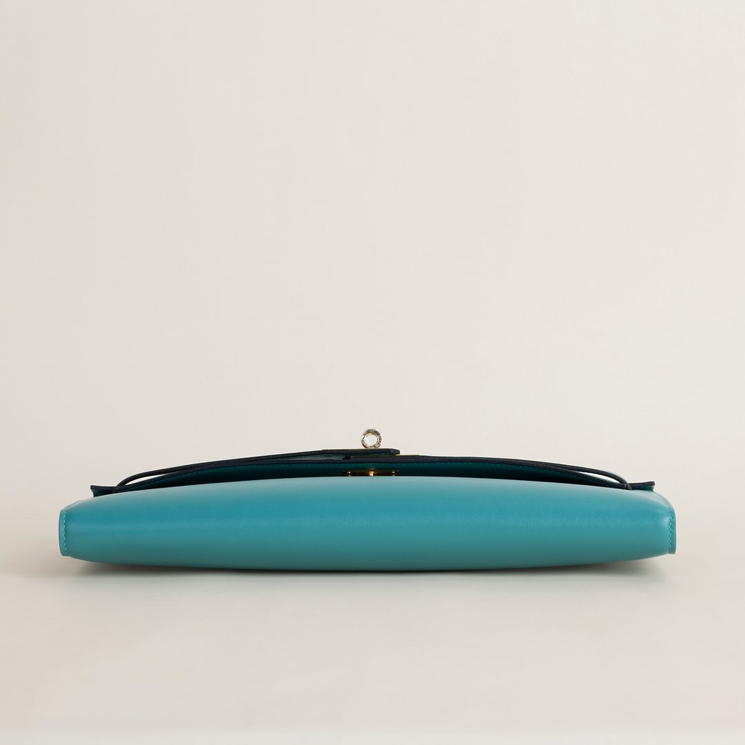 Kelly cut  Swift 7F Blue Paon GHW