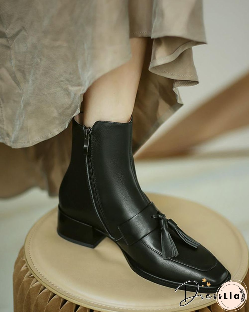 Solid Square-toe Tassel Low Heel Boots