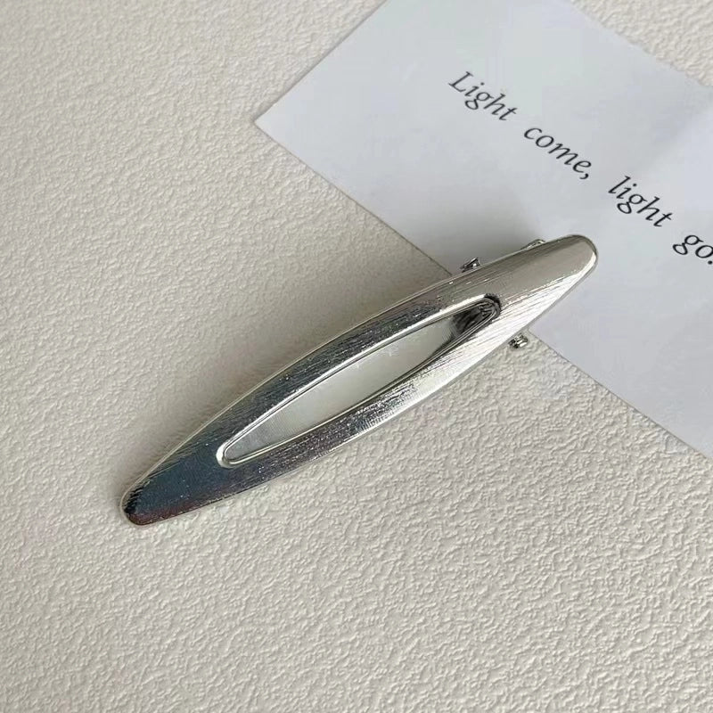 Casual Minimalist Women’s Star Solid Color Alloy Metal Hollow Out Hair Clip Hairpin Hair Claws