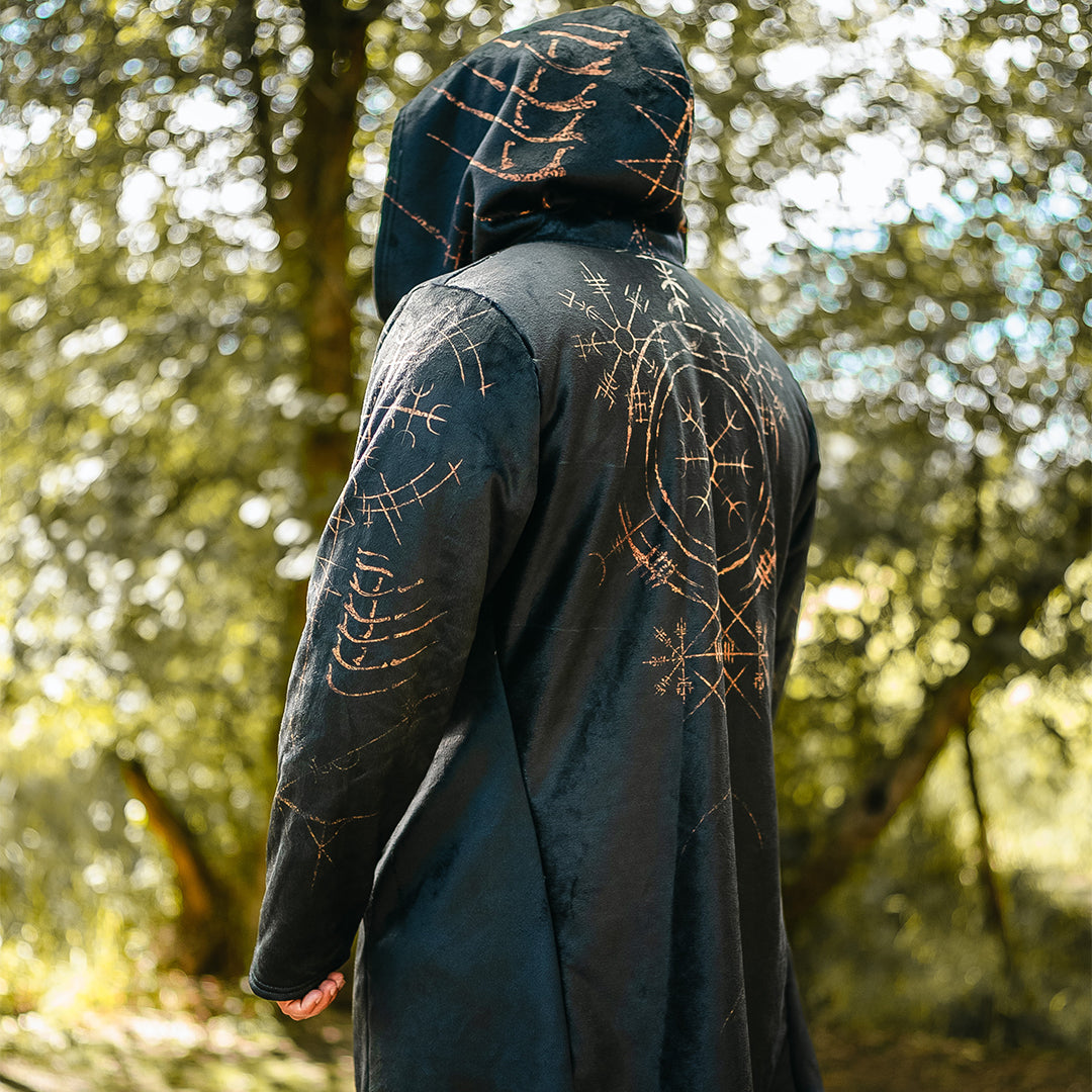 The Stave Cloak