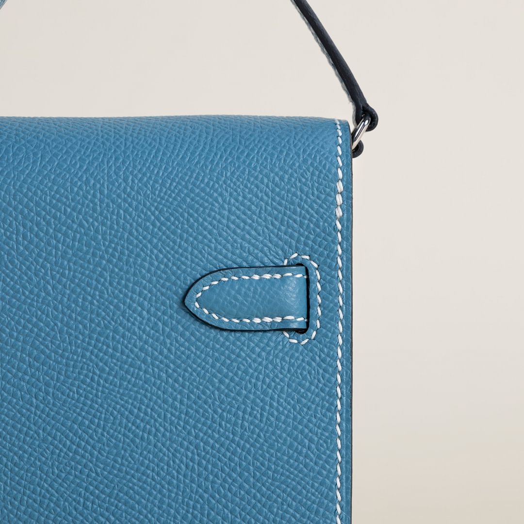 Kelly to go Epsom 75 Blue Jean PHW