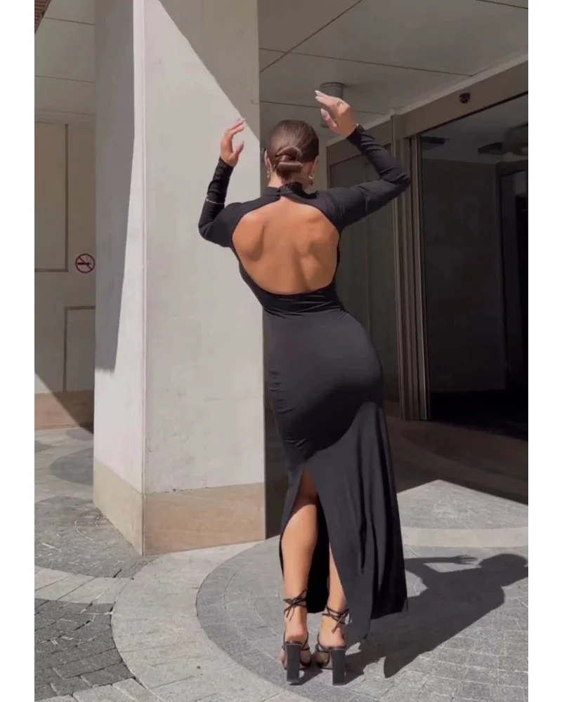 Sexy backless, long-sleeved fall dress
