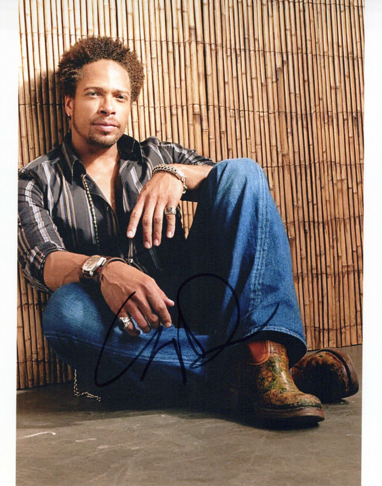 Gary Dourdan head shot autographed Photo Poster painting signed 8x10 #1