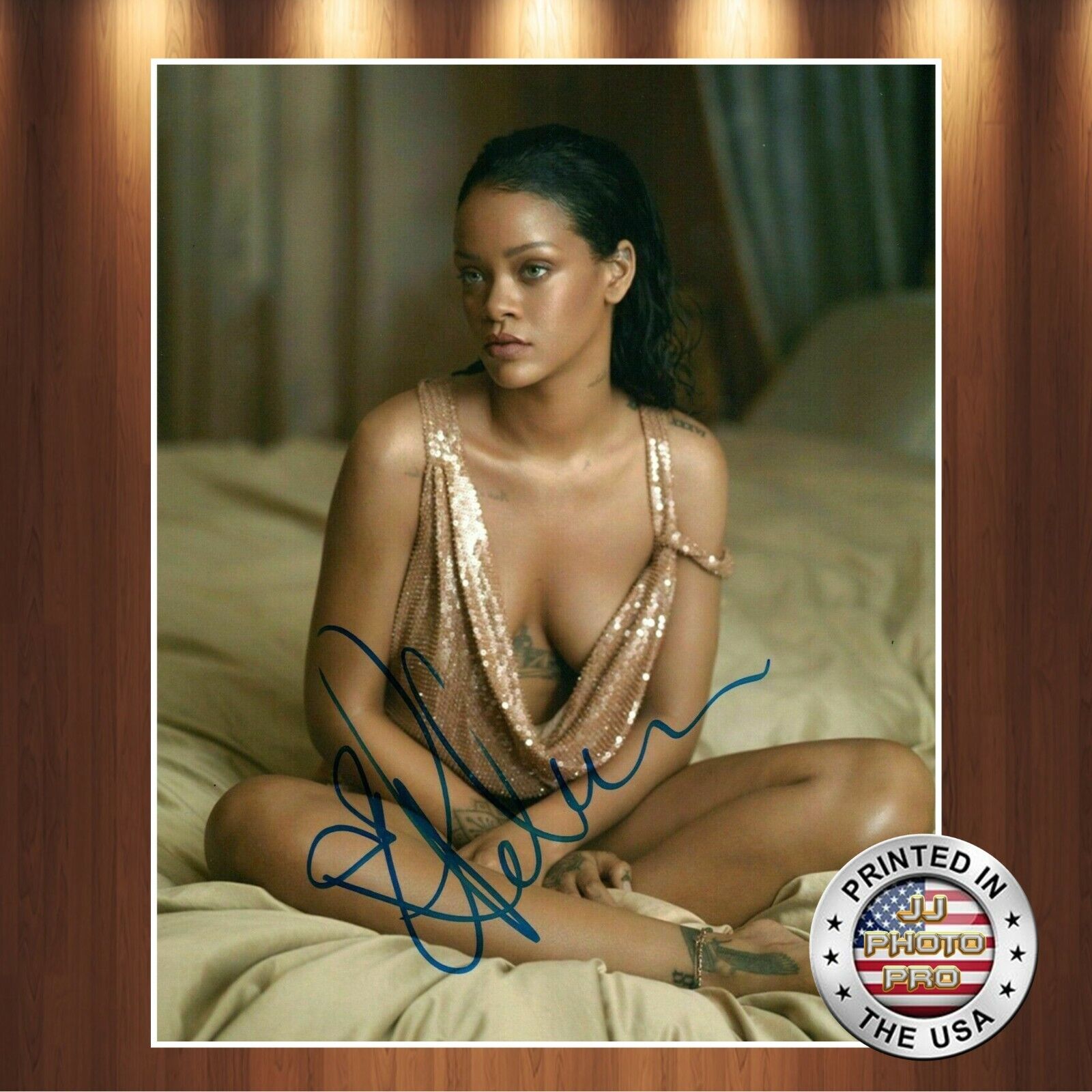 Rihanna Autographed Signed 8x10 Photo Poster painting REPRINT