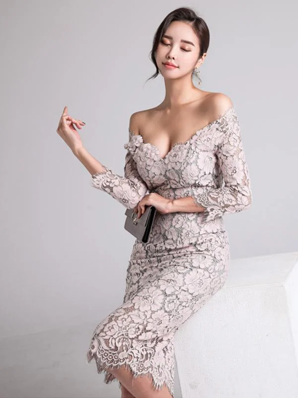 Elegant one-neck low-cut lace three-quarter sleeve dress with hips