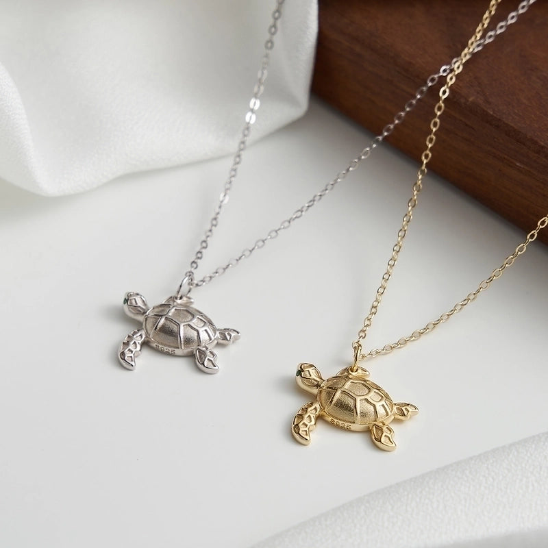 925 Sterling Silver Plated Zircon Plating Inlay Tortoise Pendant Necklace