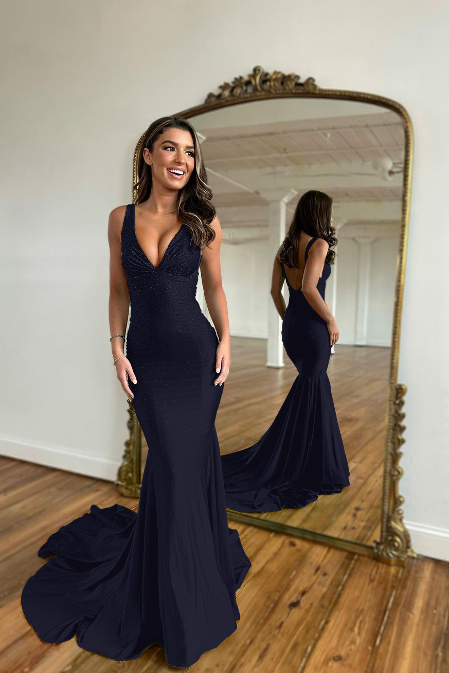 Oknass Straps Sleeveless V Neck Mermaid Long Prom Dress With Appliques