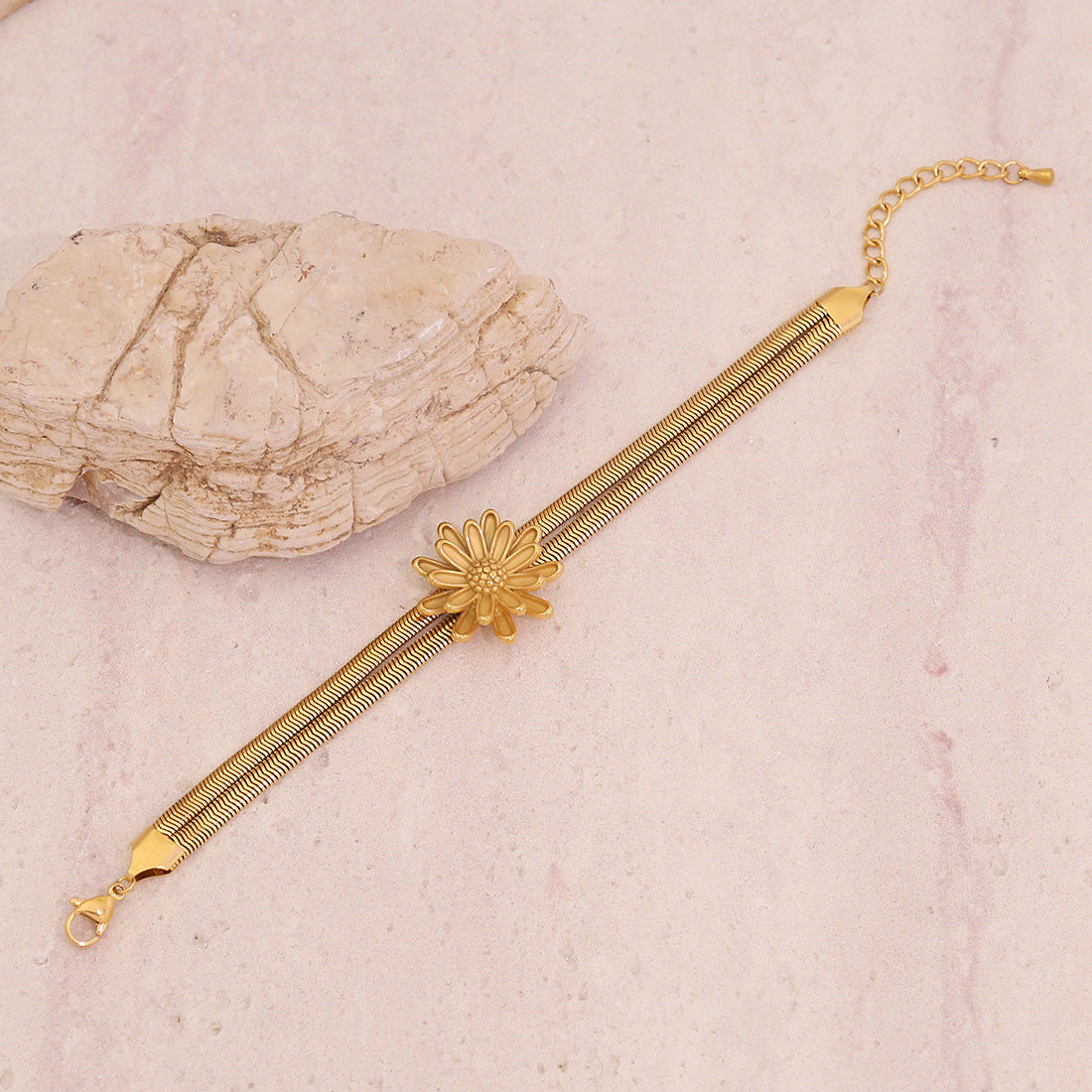 Fashion Flower Bracelet Personality Knot Design Double Layer Snake Bone Chain Titanium Steel Jewelry B621