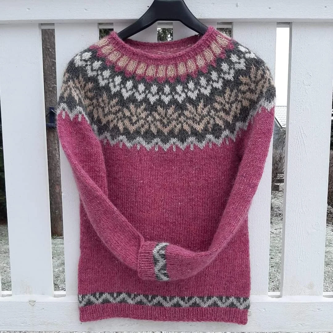 Vintage Icelandic Knitted Jacquard Sweater (Unisex)