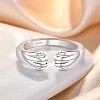 Women's Sterling Silver Paw Prints Hug Ring