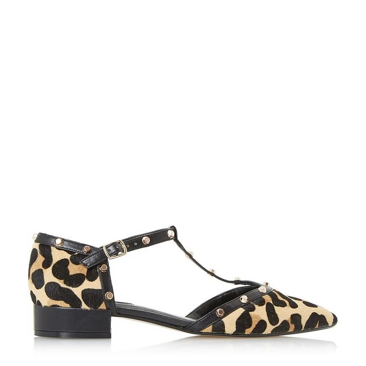 Leopard Print T-Strap Chunky Heel Pumps with Rivets Vdcoo