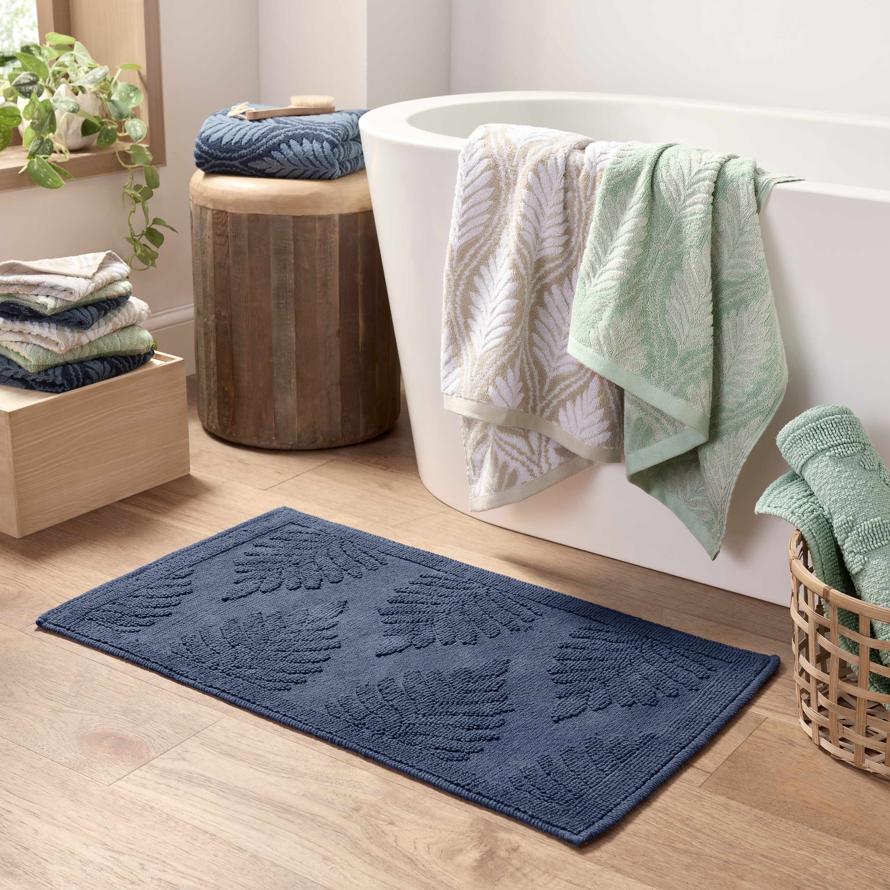 <p>Quick-Dry Cotton Towels for Everyday</p>