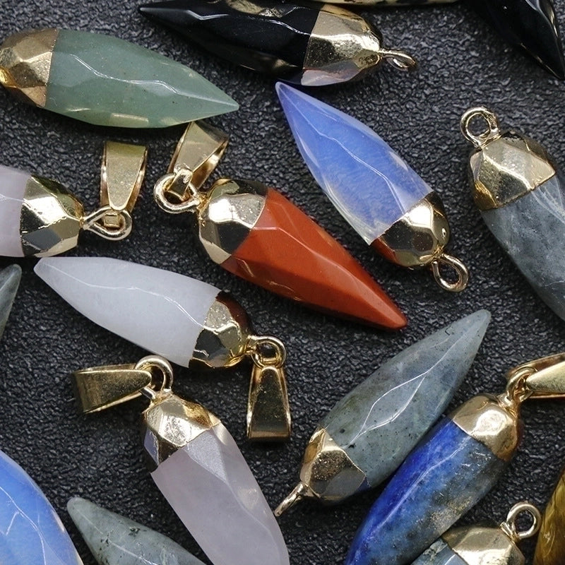 Minimalist Chili Natural Stone Polishing Pendant Necklace