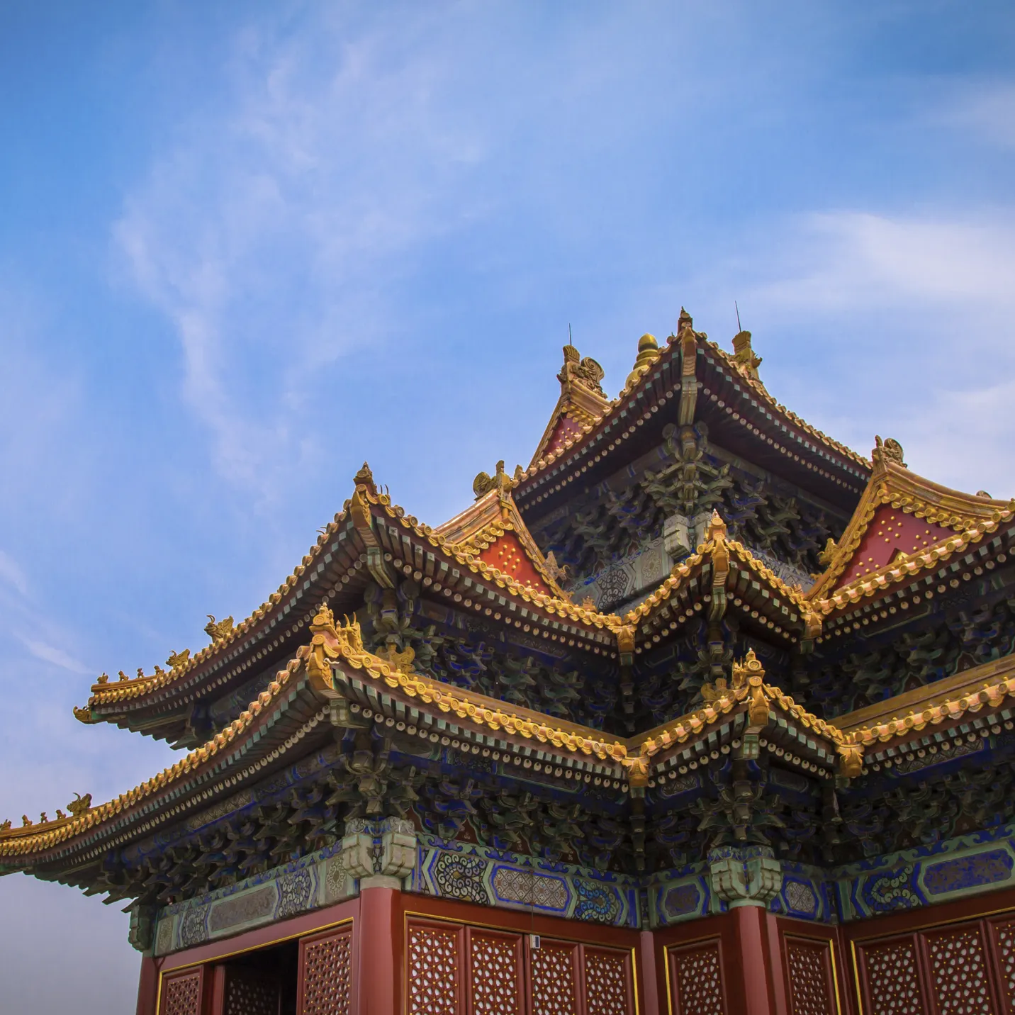 Tiananmen Square, Forbidden City, Jingshan Park & Beihai Park Private Day Tour