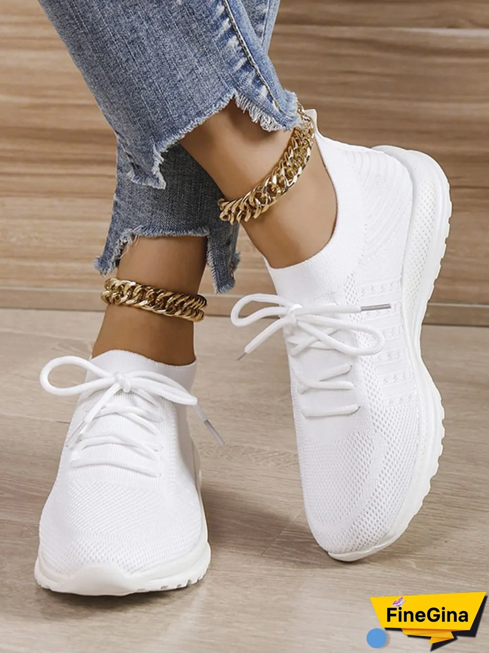 Flyknit Lightweight Soft Sole Lace-Up Sneakers
