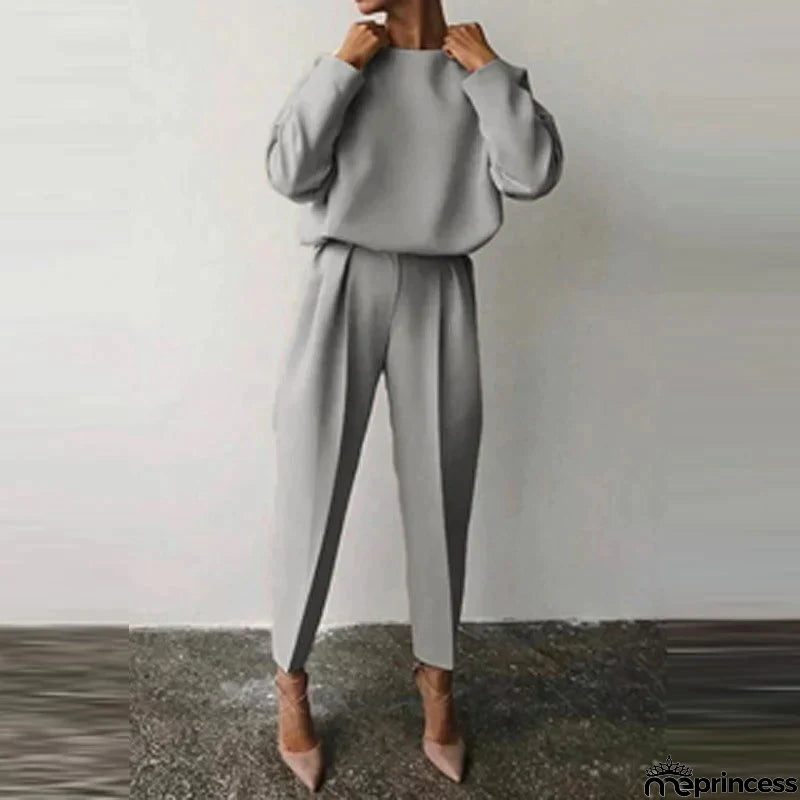 Modern and Versatile Set