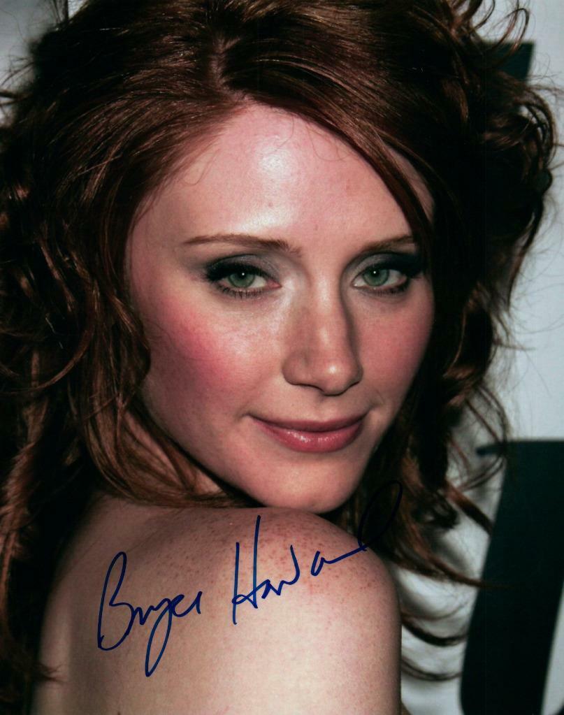 Bryce Dallas Howard signed 8x10 Photo Poster painting Picture autographed Pic includes COA