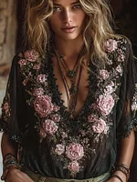 Ladies' Pink Rose Black Casual V-neck Short Sleeved Top