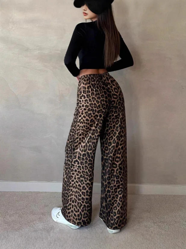 Nigikala Nigikala Classic Leopard Print Casual Trousers