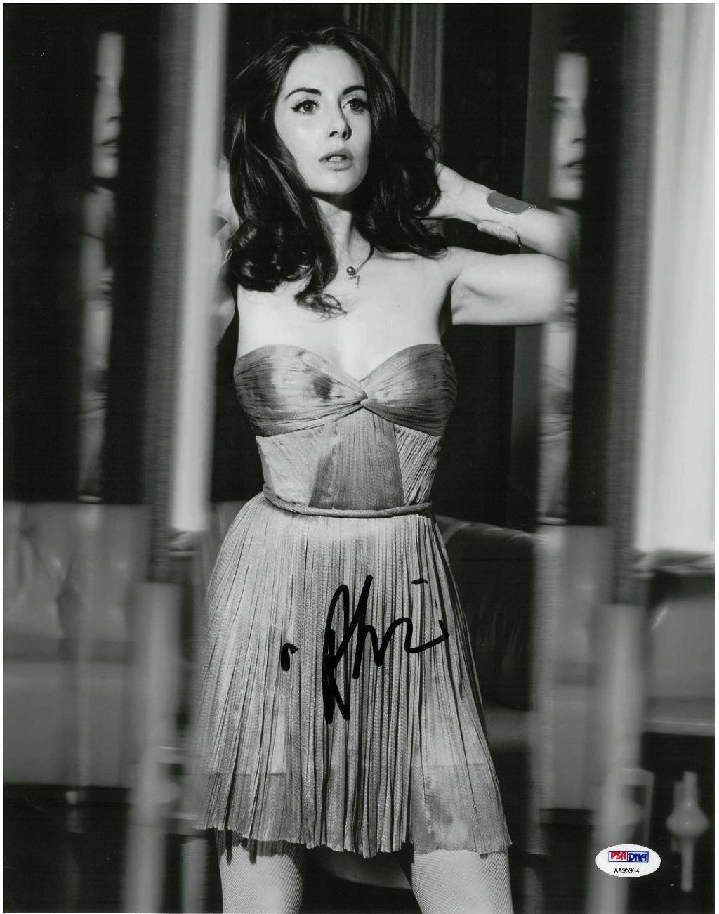 Alison Brie Signed Sexy Authentic Autographed 11x14 Photo Poster painting PSA/DNA #AA95964