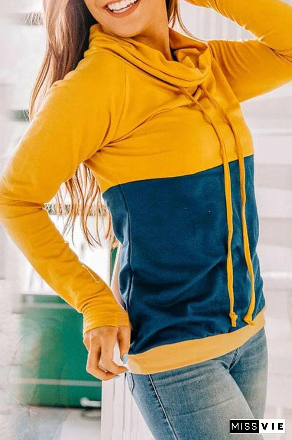 Long Sleeve Color Block Hooded Sweatshirt P13301