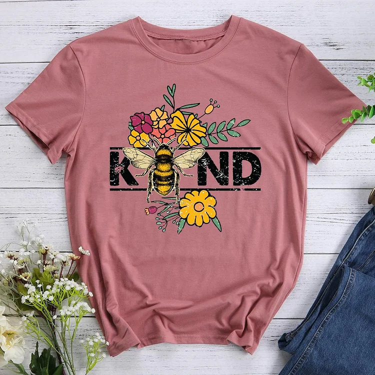 bee Round Neck T-shirt