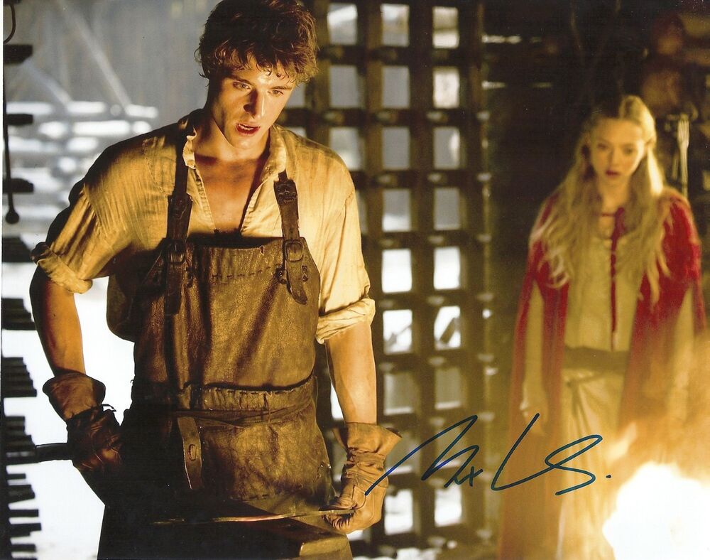 MAX IRONS 'THE HOST' JARED SIGNED 8X10 PICTURE 2 *COA