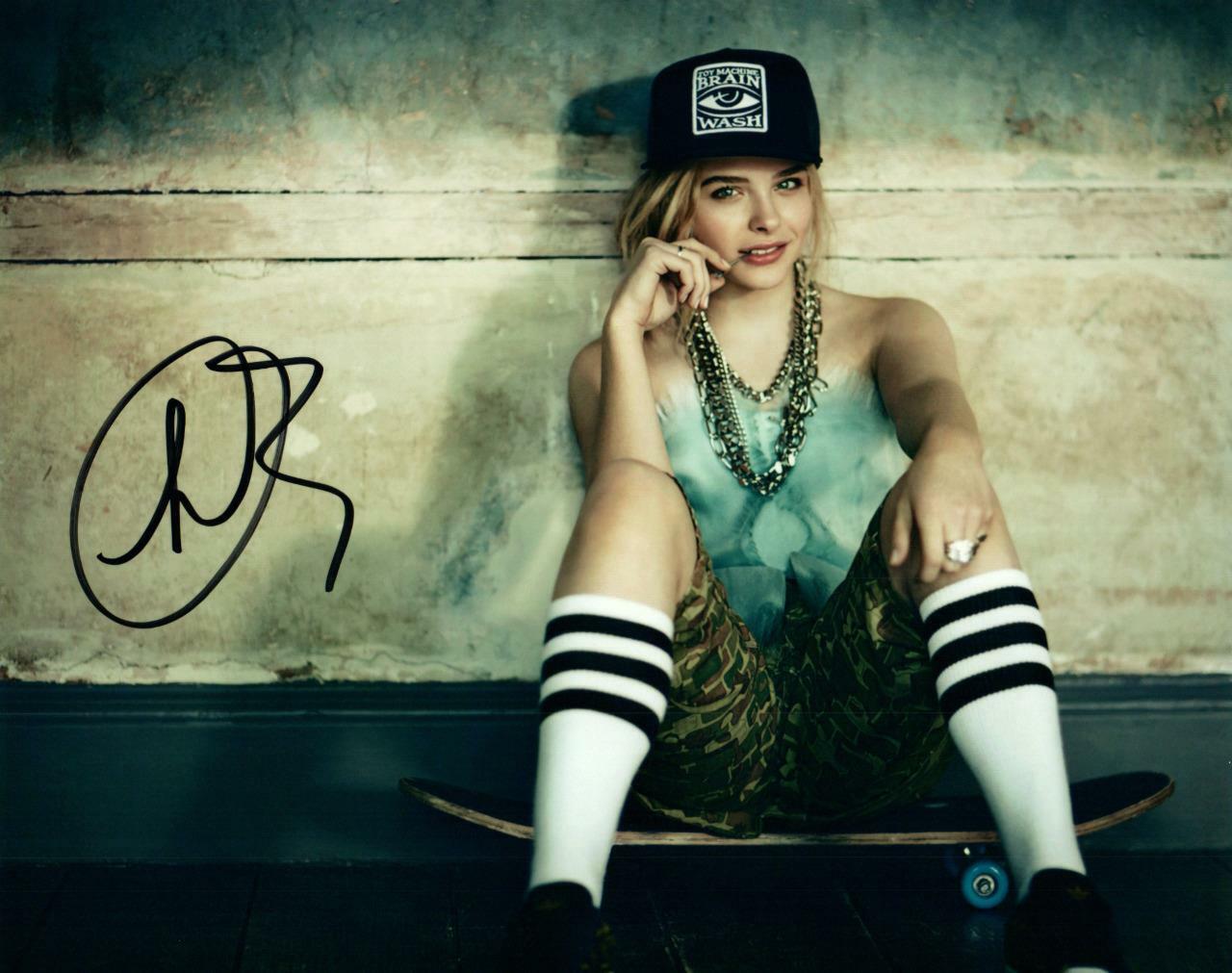 Chloe Grace Moretz autographed 8x10 Picture signed Photo Poster painting and COA