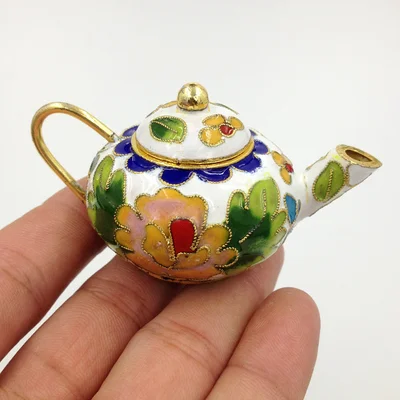 Chinese-style Old Beijing Cloisonne Small Teapot with Filigree Enamel Craft