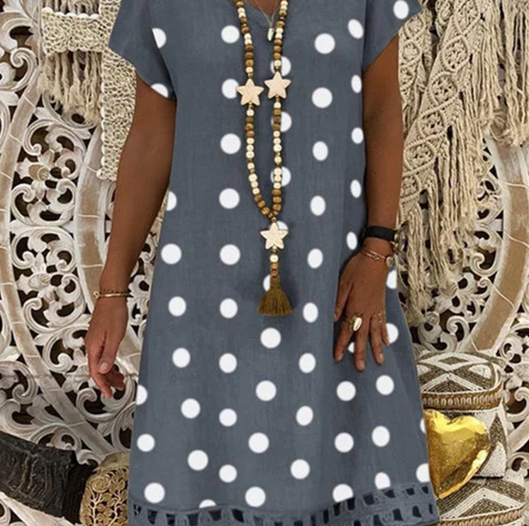 Senior Ladies’ Guide to Plus Size Clothing: Elegance Meets Practicality
