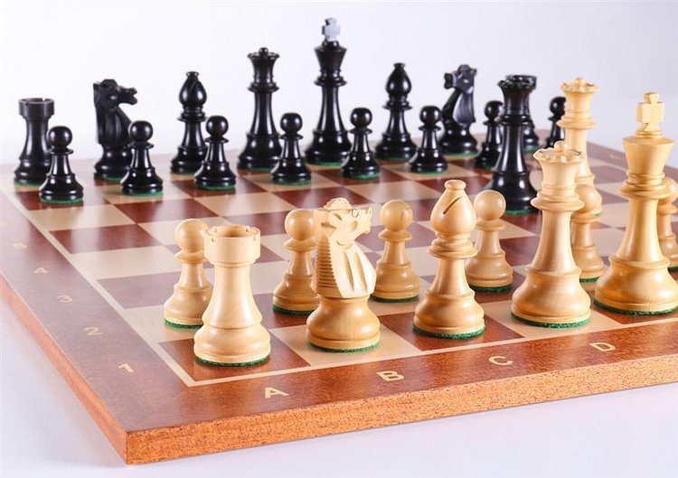 The Club Chess Set Combo