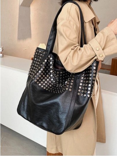 Vintage Punk Shoulder Bag Exquisite Hardware Rivet Decor Large Capacity Tote