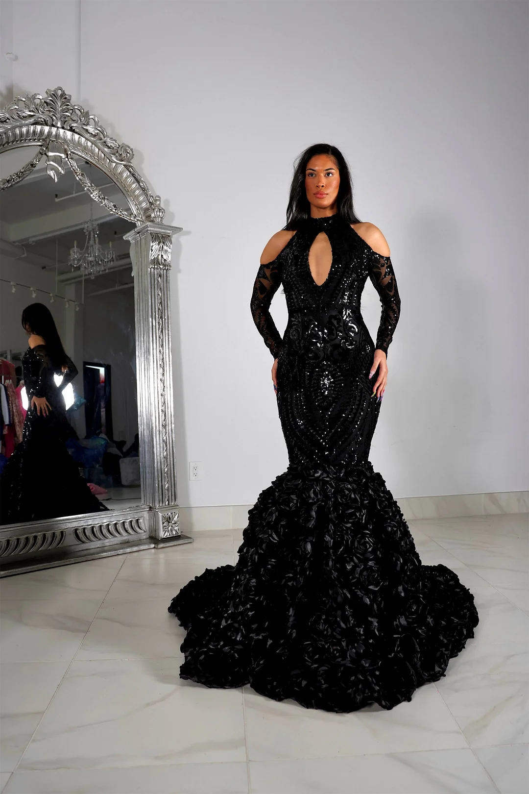 Lisliy Black Prom Dress With Appliques Long Flowers Mermaid Half Sleeves Halter 