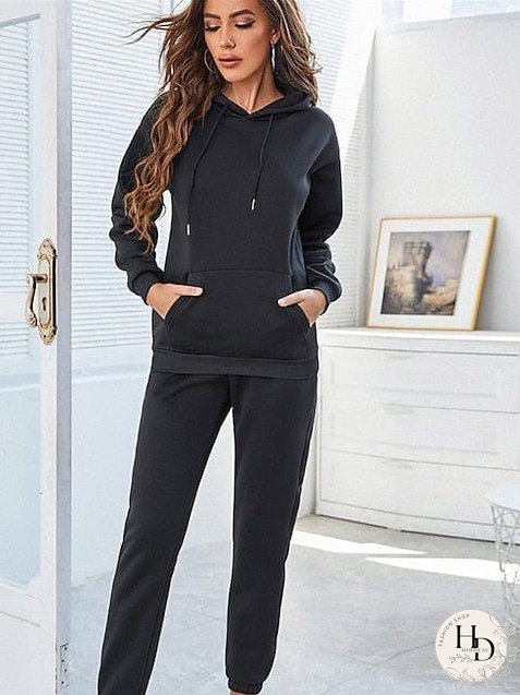Stylish and Comfy Sweatsuit for Women