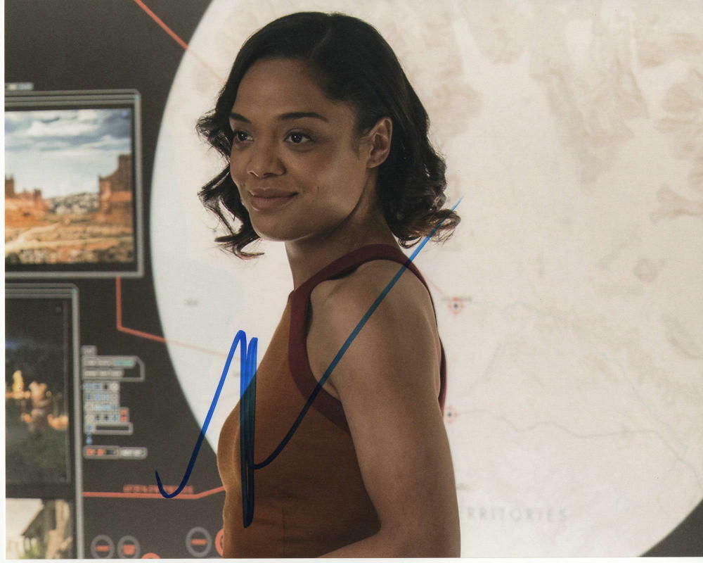 TESSA THOMPSON SIGNED AUTOGRAPHED 8X10 Photo Poster painting - AVENGERS, VALKYRIE THOR, CREED 4