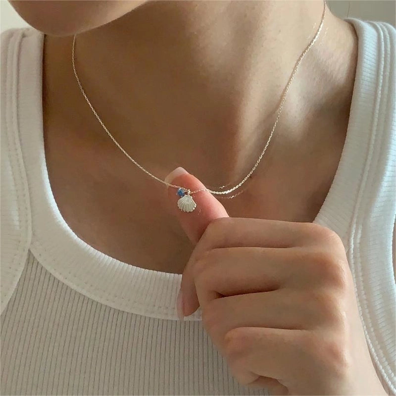 925 Sterling Silver Rhinestones Inlay Shell Pendant Necklace