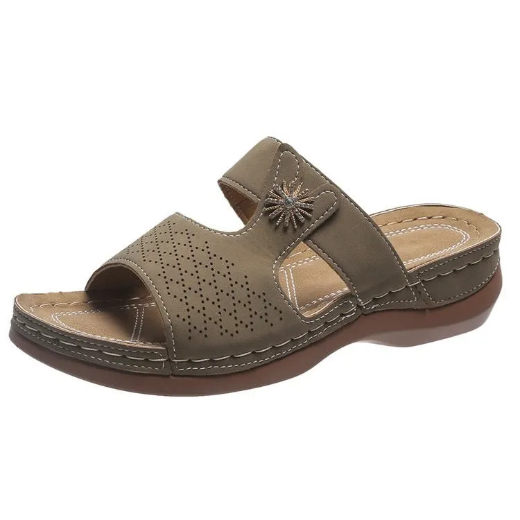 Women's Solid Color Hollow Mid-heel Platform Slippers